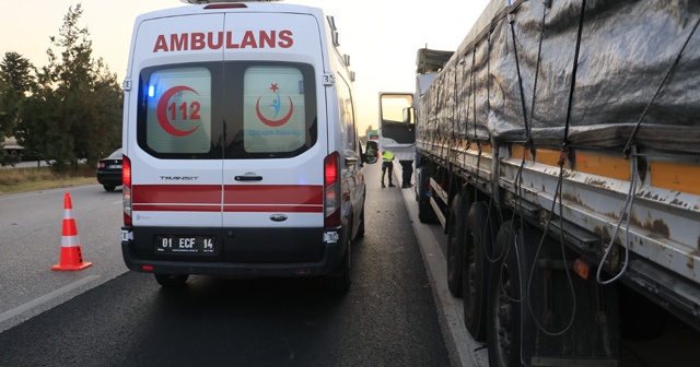 Otoyolda lastik değiştirmek isteyen sürücü canından oldu