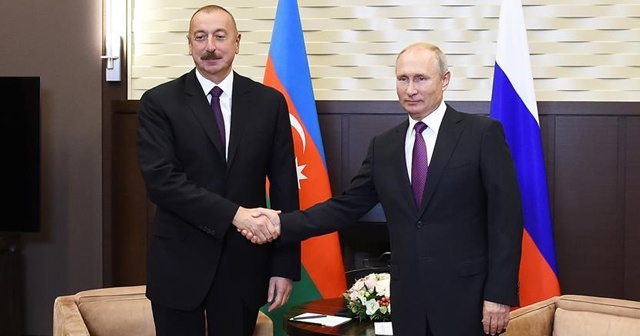 Putin ve Aliyev, Azerbaycan-Ermenistan sınırındaki durumu görüştü