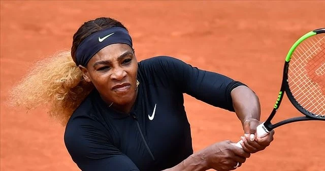 Serena Williams 6 ay sonra ilk kez korta çıktı