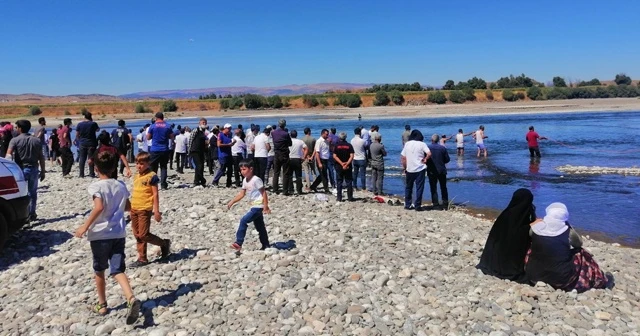 Serinlemek için nehre giren 14 yaşındaki çocuk boğuldu