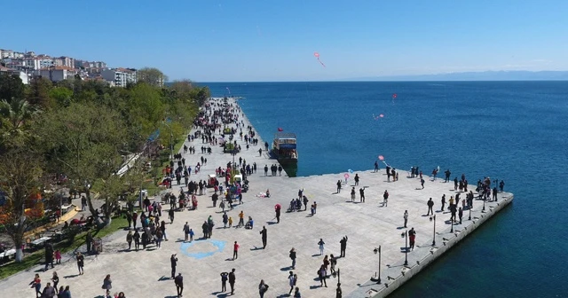 Sinop bayramda doldu taştı