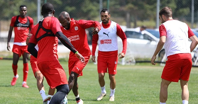 Sivasspor yeni sezon hazırlıklarını sürdürüyor