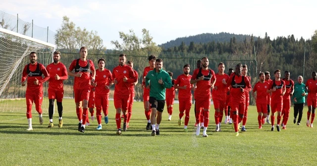 Sivasspor yeni sezona tam gaz hazırlanıyor