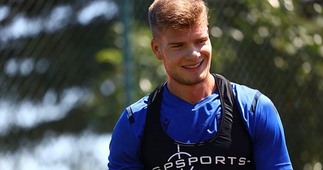 Sörloth: "Gol kralı olmak ekstra bir başarı oldu"