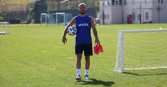 Trabzonsporlu futbolcu Parmak: Newton&#039;un çok başarılı olacağını düşünüyorum