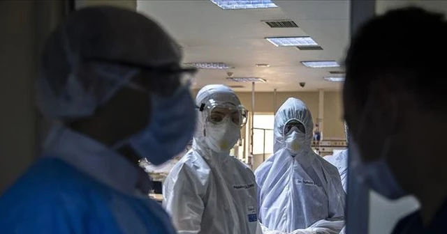 Türkiye'nin koronavirüsle mücadelesinde son 24 saatte yaşananlar