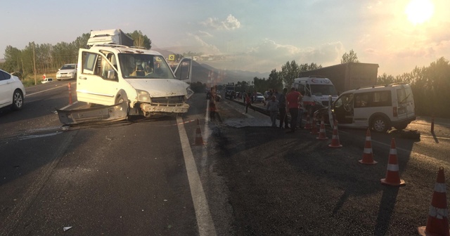 Van&#039;da trafik kazası, 6 yaralı