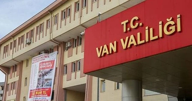 Van Valiliği: "(Van Gölü'nde batan tekne) Görüntülerin olayla bağlantısının bulunmadığı kanaatine ulaşılmıştır"