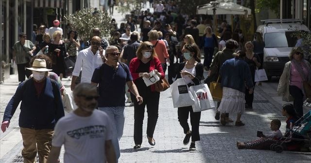 Yunanistan’da Kovid-19 vakalarındaki yükseliş nedeniyle tedbirler artırıldı