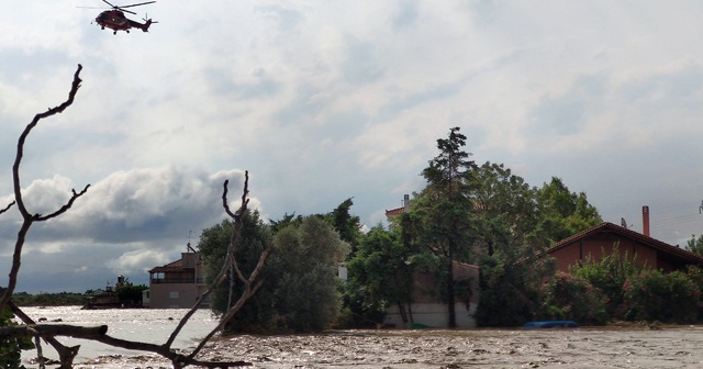 Yunanistan’da sel felaketi: 5 ölü