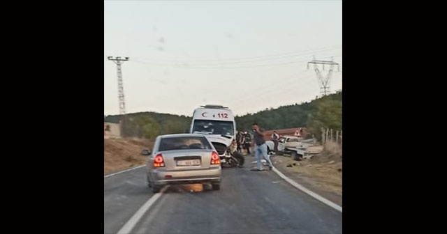 112 ambulansı Kastamonu yolunda kaza yaptı