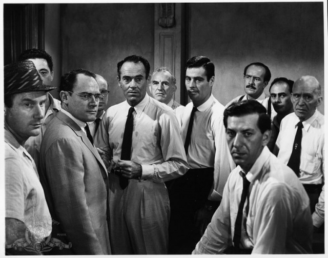 12 Angry Men (12 Öfkeli Adam)