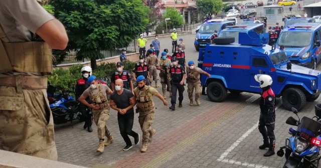 2 kişiyi öldüren zanlılar başka cinayetleri planlarken yakalandı: 4 tutuklu