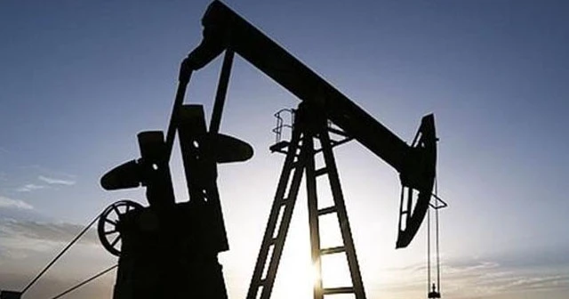 ABD'nin ham petrol stokları azaldı