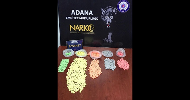 Adana&#039;da 50 kilo esrar ele geçirildi