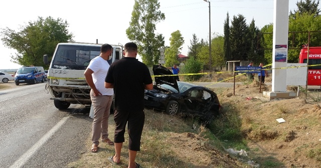 Adana’da trafik kazası: 2 ölü, 4 yaralı