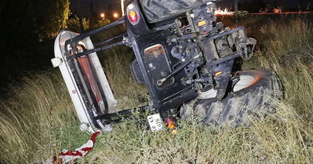 Aksaray’da traktör şarampole devrildi