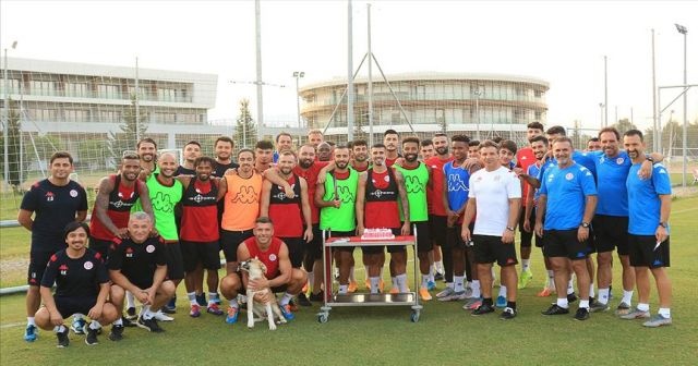 Antalyaspor, yeni sezona &#039;lige değer katan takım olma&#039; hedefiyle hazırlanıyor