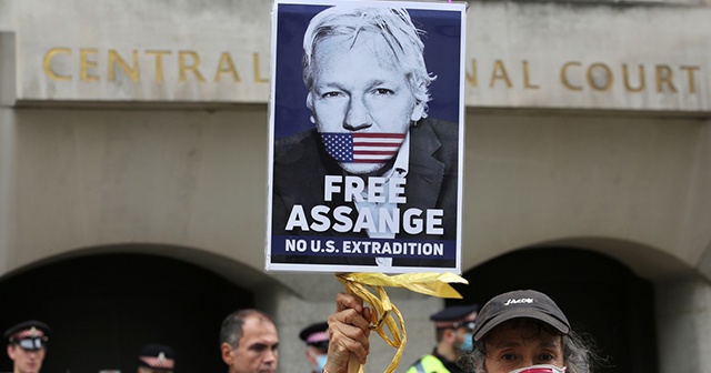 Assange&#039;ın ABD&#039;ye iade davasına Kovid-19 engeli