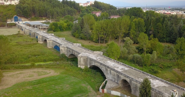 Ayasofya Camii ile eşdeğer sayılan Justinianus Köprüsü bin 500 yıldır ayakta duruyor