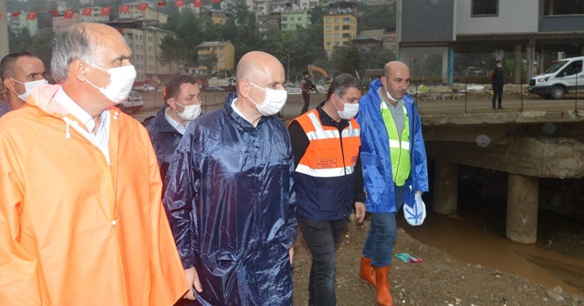 Bakan Karaismailoğlu, Dereli ilçesindeki çalışmaları inceledi