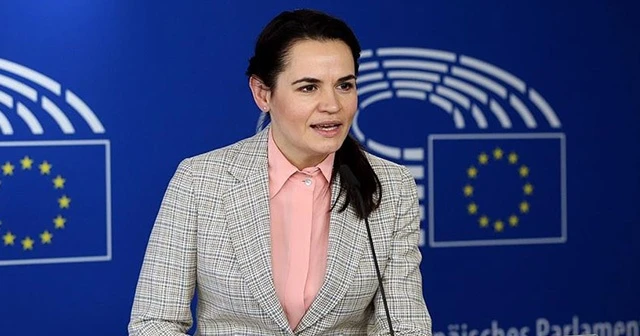 Belaruslu muhalif lider Tikhanovskaya Brüksel'de destek arayışında