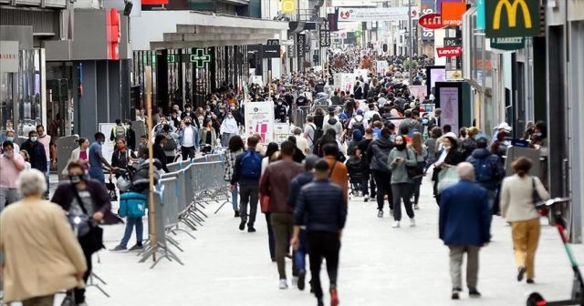 Belçika&#039;da Kovid-19 tedbirleri artan vakalara rağmen esnetiliyor