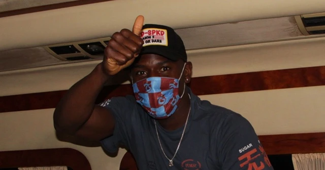 Benik Afobe, Trabzon’a geldi