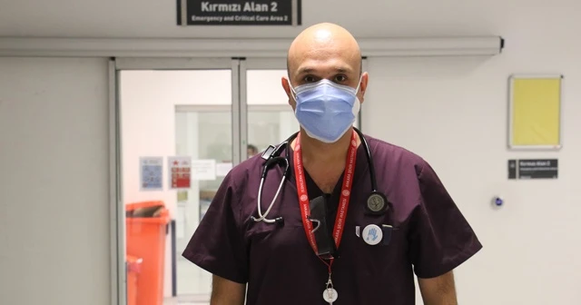 Bilim Kurulu Üyesi uyardı: 'Zatürre ve grip aşısı sizi Covid-19’un yaptığı zatürreden korumaz'