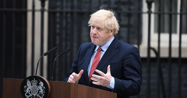 Boris Johnson: İngiltere tehlikeli bir dönüm noktasında