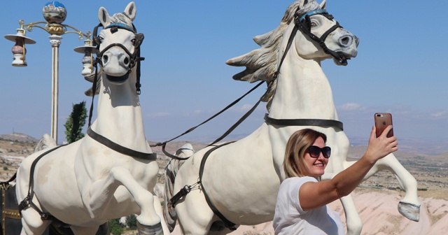 Bu otele gelen selfie çekmeden gitmiyor