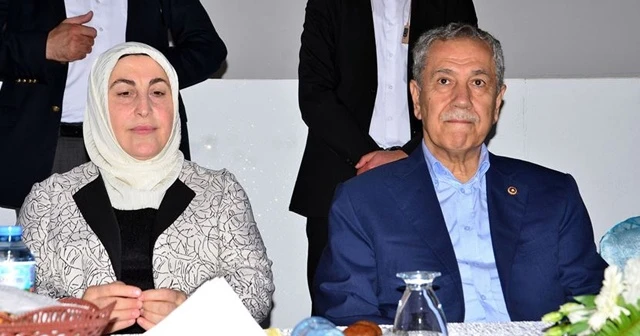 Bülent Arınç ve eşinin koronavirüs testi pozitif çıktı