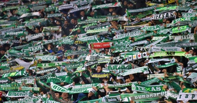 Bursaspor taraftarı ikiye bölündü!