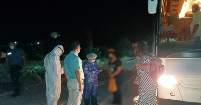 Covid-19'lu hasta şehirlerarası otobüste yakalandı