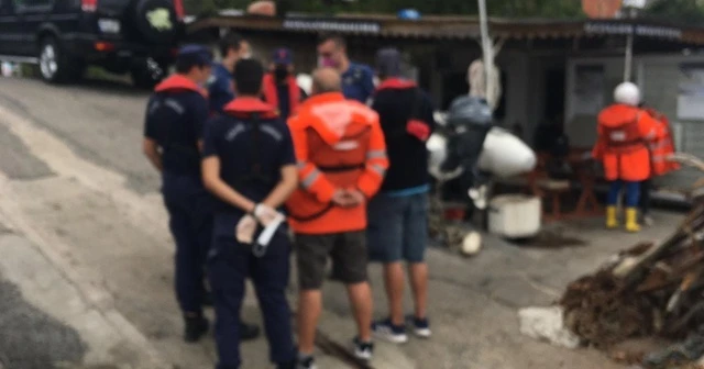 Denize atlayan kadın, 2 bin 500 metre açıkta kurtarıldı