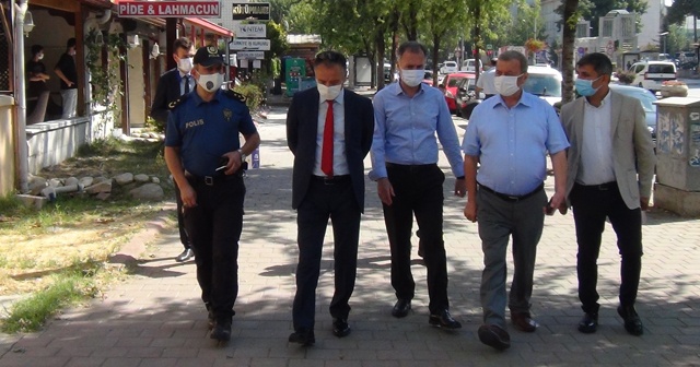 Emniyet müdüründen maske takmayan 4 polise ceza