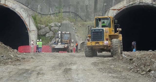 En pahalı çevre yolunda 2. etap çalışmaları başladı