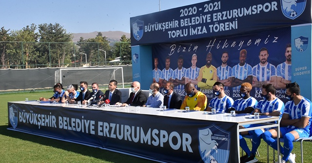 Erzurumspor yeni transferlerini tanıttı