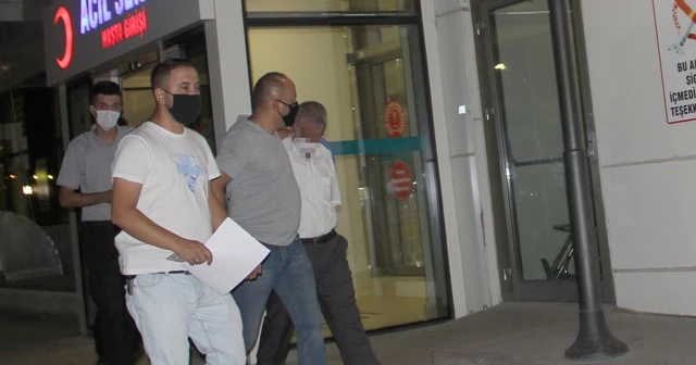 Evde tartıştığı oğlunu bıçaklayarak öldürdü