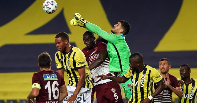 Fenerbahçe, Kadıköy&#039;de Hatayspor ile 0-0 berabere kaldı