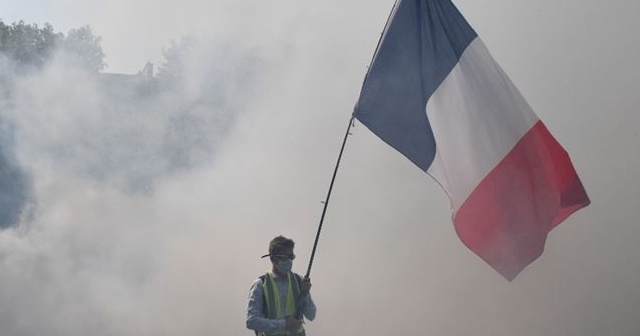 Fransa, Macron döneminde son 25 yılın en yüksek kamu borcu artışını kaydetti