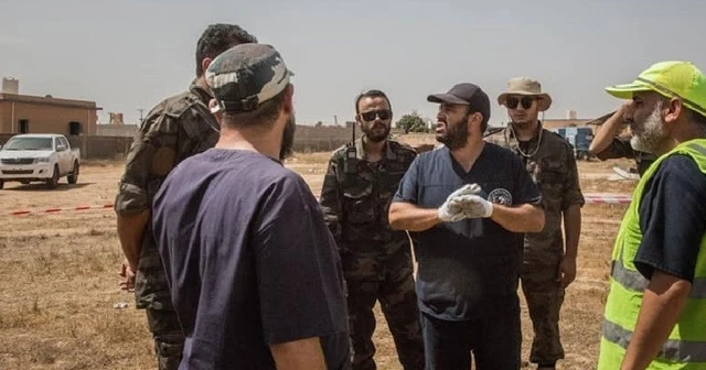 Hafter'den kurtarılan kampta toplu mezar bulundu