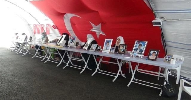 HDP önündeki ailelerin evlat nöbeti 379’uncu gününde