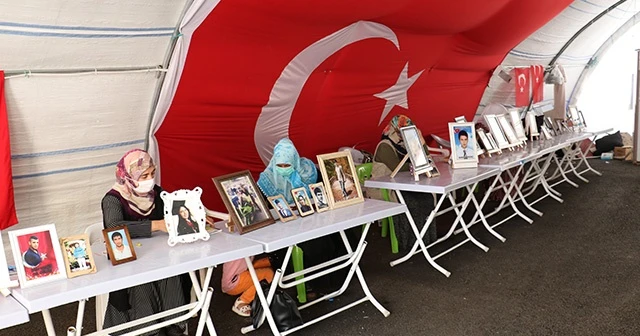 HDP önündeki ailelerin evlat nöbeti 382’nci günde