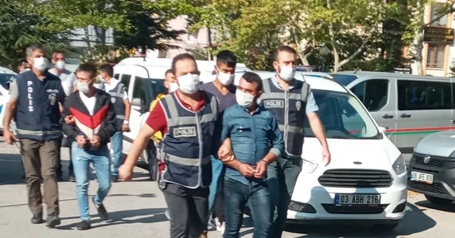 Husumetli iki grup arasında silahlı çatışma: 1 ölü