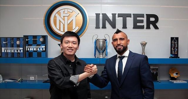 Inter, Vidal&#039;ı transfer etti