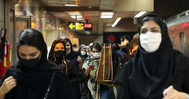 İran'da Kovid-19 vakaları eylülde en üst seviyeye çıktı