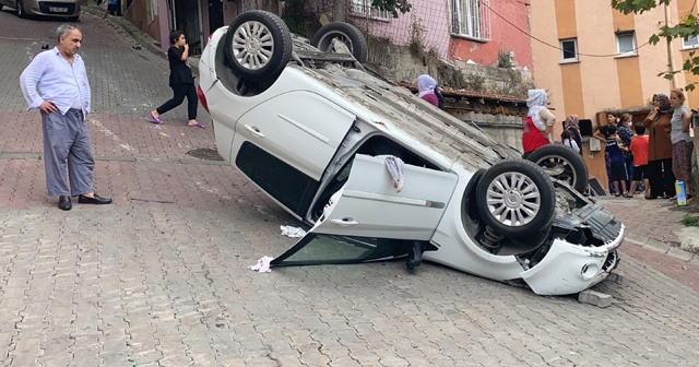 İstanbul’da feci kaza: Otomobil 20 metre sürüklendi