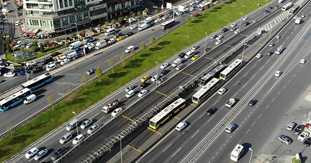 İstanbul’da kademeli mesainin ilk gününde trafikte son durum