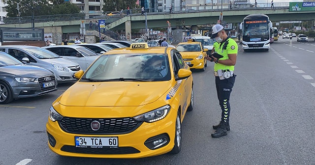 İstanbul&#039;da toplu taşıma denetimi